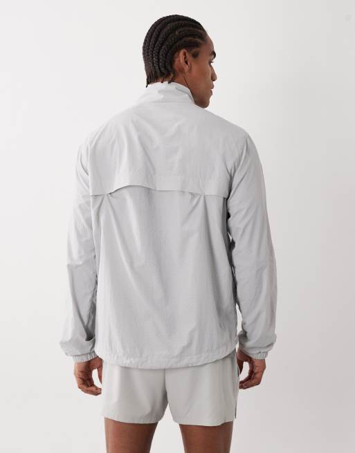 4505 ultra lightweight 1/4 zip running windbreaker with front pocket in vapor grey, 5 of 5