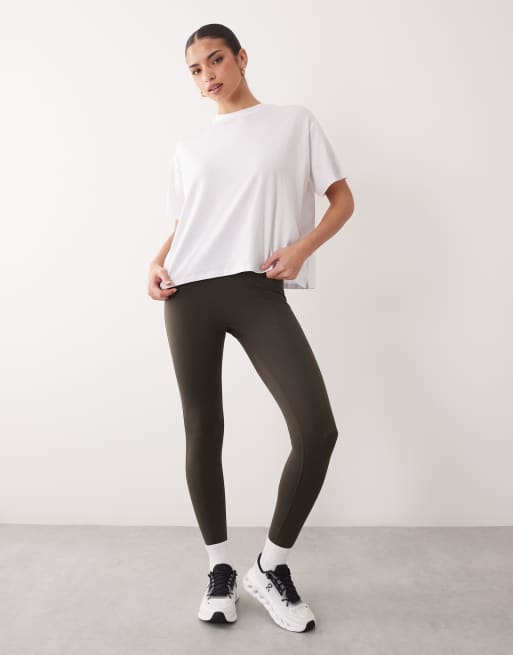 4505 – Ultraweiches, kastiges Performance-T-Shirt aus Modalmix in Weiß, 2 von 4