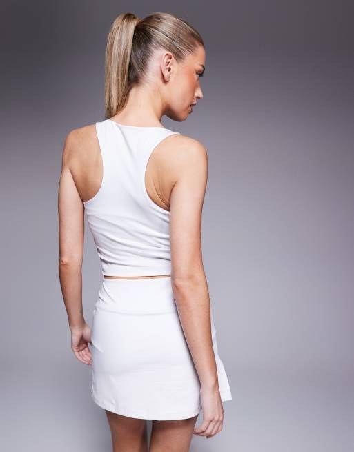 4505 V neck racer back tank top with inner bra in white 