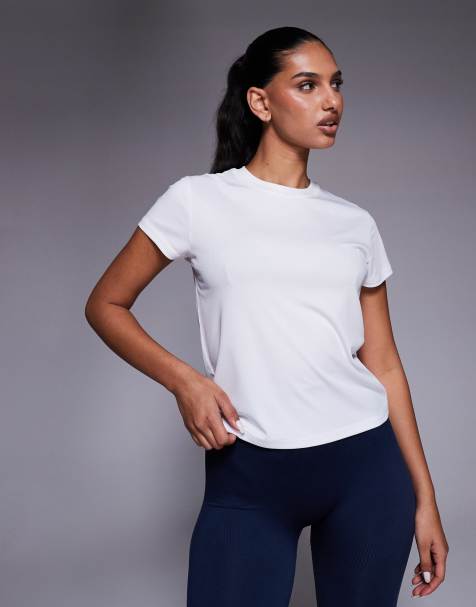 4505 – Vit löpar-t-shirt i snabbtorkande mesh med boxig passform - view 1