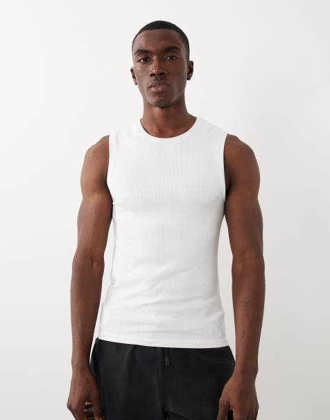 4505 – Vitt, ribbat träningslinne i muscle fit med sömlös design - view 1