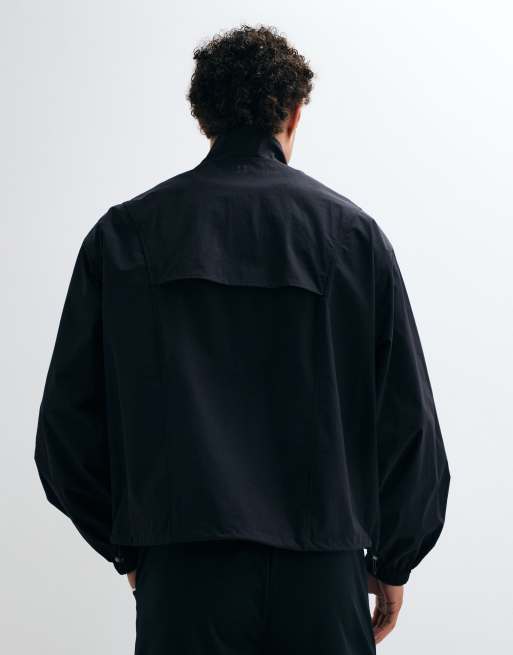 4505 water repellent funnel neck running blouson jacket with zip pockets in black, 4 of 5