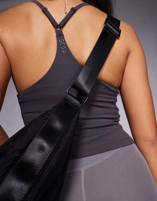 4505 – Weiche Tasche in Schwarz mit integrierter Tasche und verstellbarem Trageriemen, 2 von 4