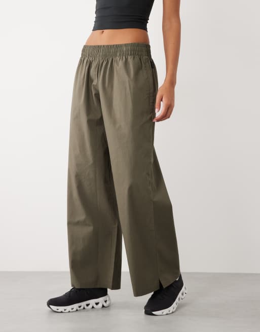 4505 Wide-Leg-Hose aus Baumwoll-Ripstop mit Reißverschlusstaschen in Oliv, 2 von 5