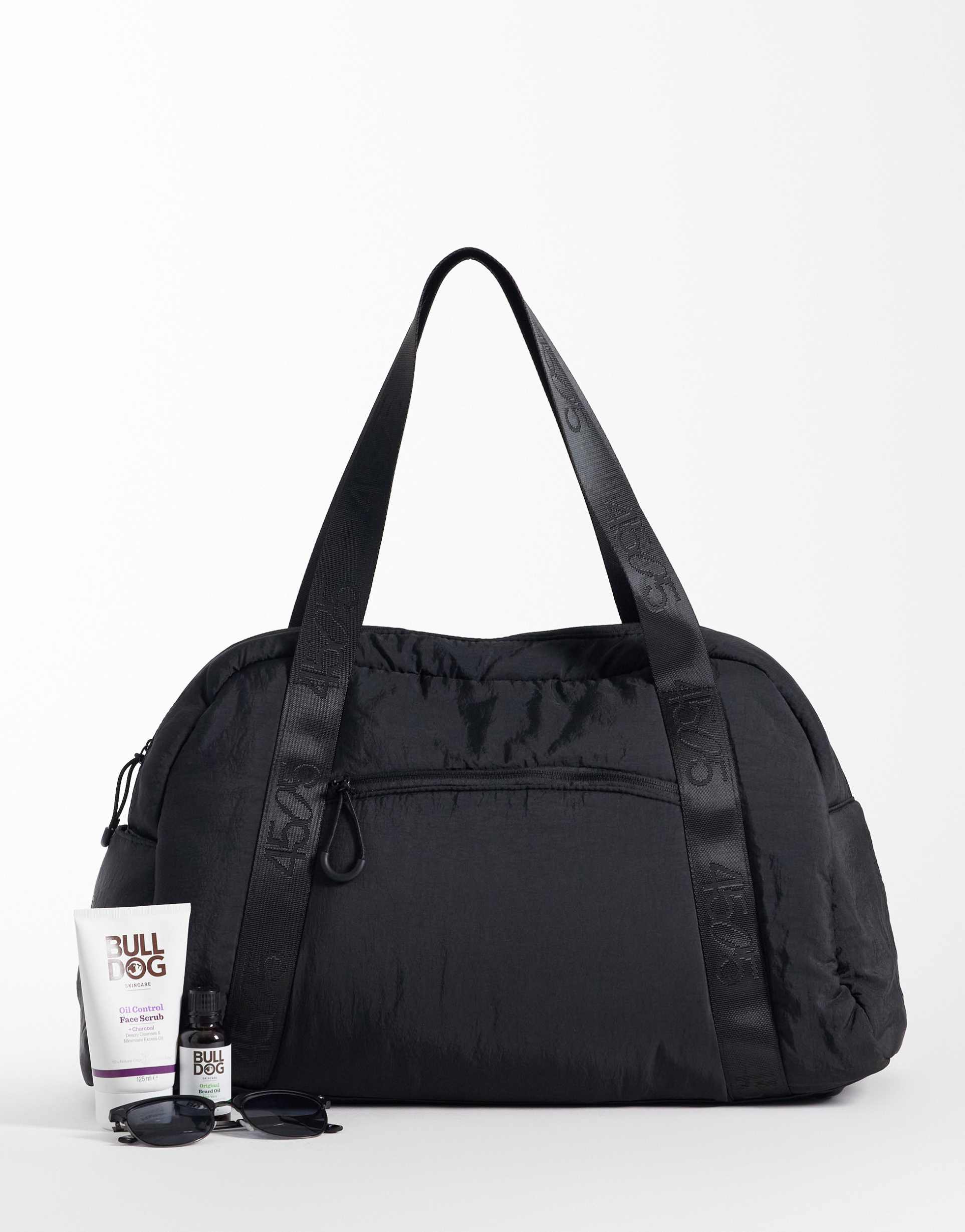 4505 woven gym bag with external pockets in black
