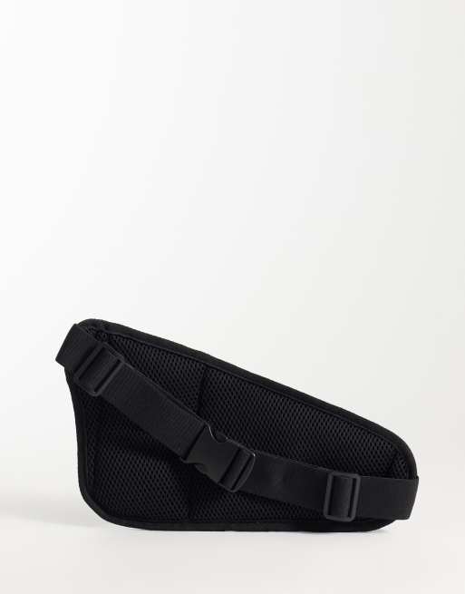 4505 woven running belt with phone holder holder and reflective detail  in black, 4 of 4