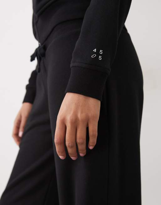 4505 Y2K felpa con cappuccio leggera da studio con zip e tasche con zip nera, 3 di 4