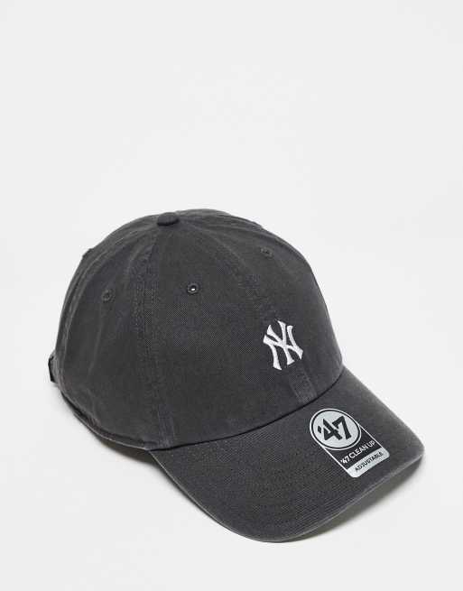 47 Brand – Clean Up – Czarna sprana czapka z daszkiem z motywem New York Yankees
