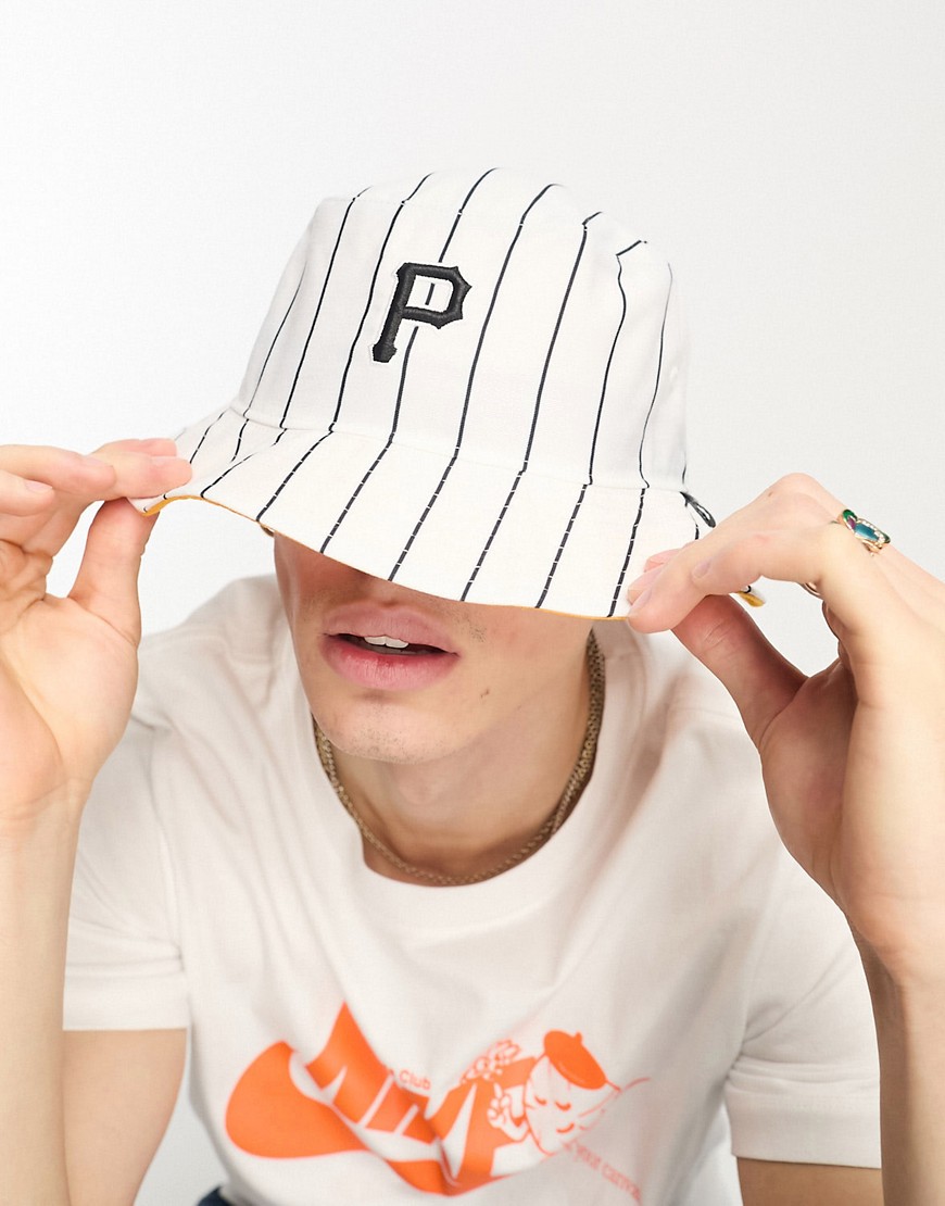 47 Brand MLB Pittsburgh Pirates bucket hat in white with black pinstripes