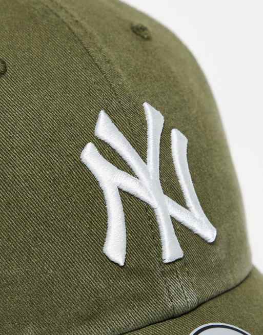 47 Brand – New York Yankees – Kappe in verwaschenem Khaki, 3 von 3