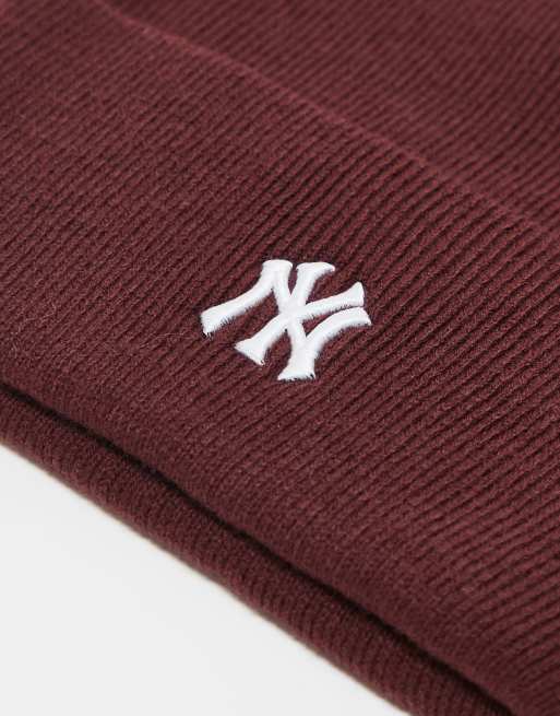 47 Brand New York Yankees mini logo beanie in burgundy, 2 of 3