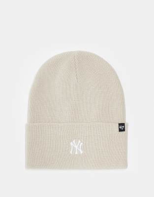 47 Brand 47 Brand New York Yankees mini logo beanie in ecru-White