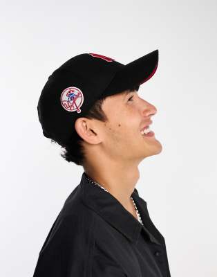 47 Brand NY Yankees baseball cap in black with logo and badge embroidery - ASOS Price Checker