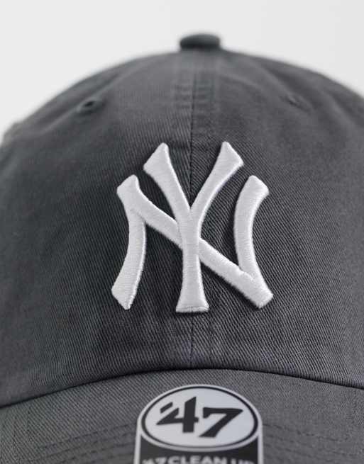 47 Brand NY Yankees clean up cap in charcoal grey, 2 of 3