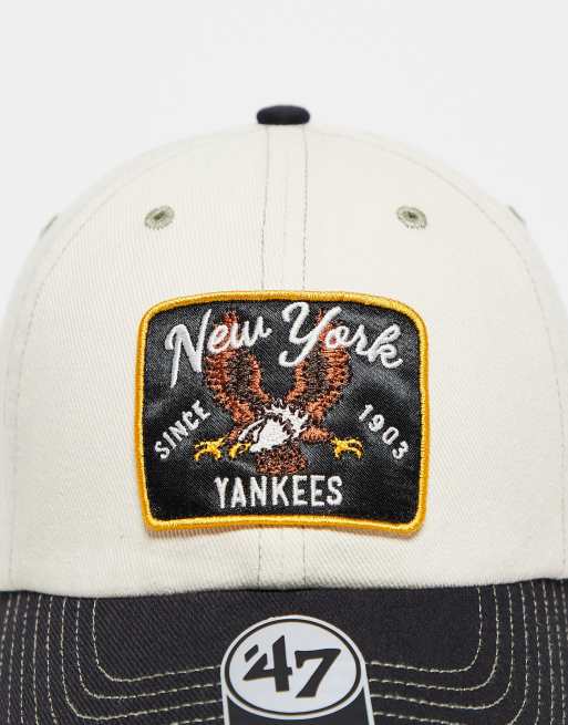 47 Brand - NY Yankees - Clean Up - Hvid/sort baseballcap med souvenirmærke, 2 af 3