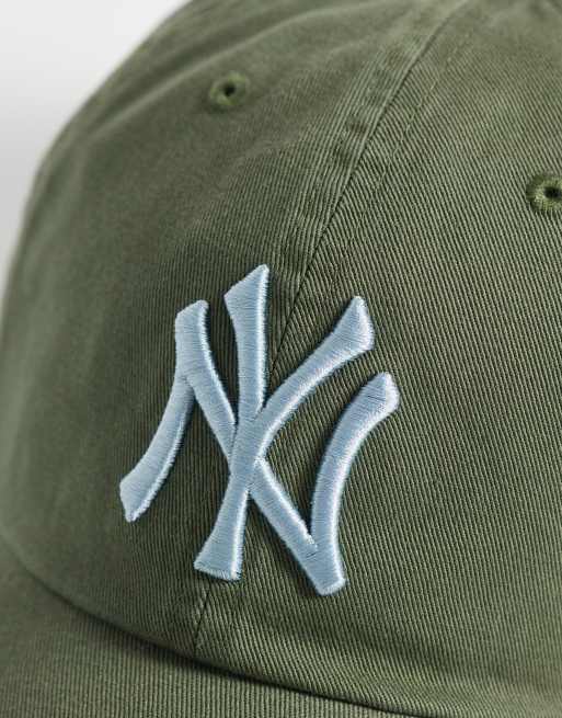 47 Brand NY Yankees contrast logo clean up cap in khaki/blue, 2 of 3