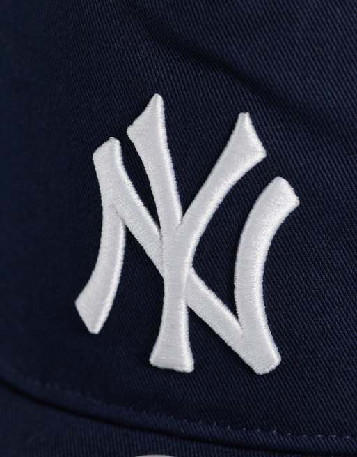 47 Brand NY Yankees hitch cap in navy, 2 of 3
