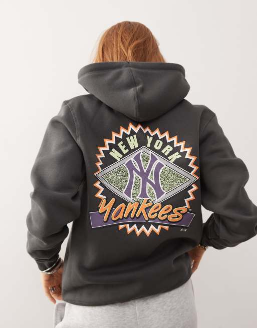 47 Brand – NY Yankees – Kapuzenpullover in Anthrazit mit Motiv auf dem Rücken