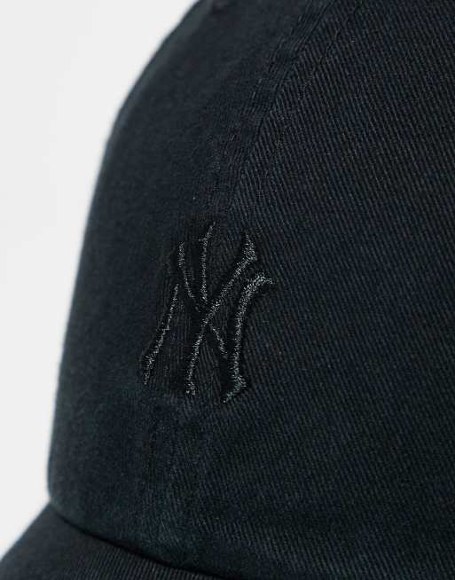 47 Brand NY Yankees mini logo cap in black, 2 of 3