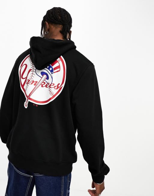 47 Brand NY Yankees pullover hoodie in black with chest and back print, 2 of 4