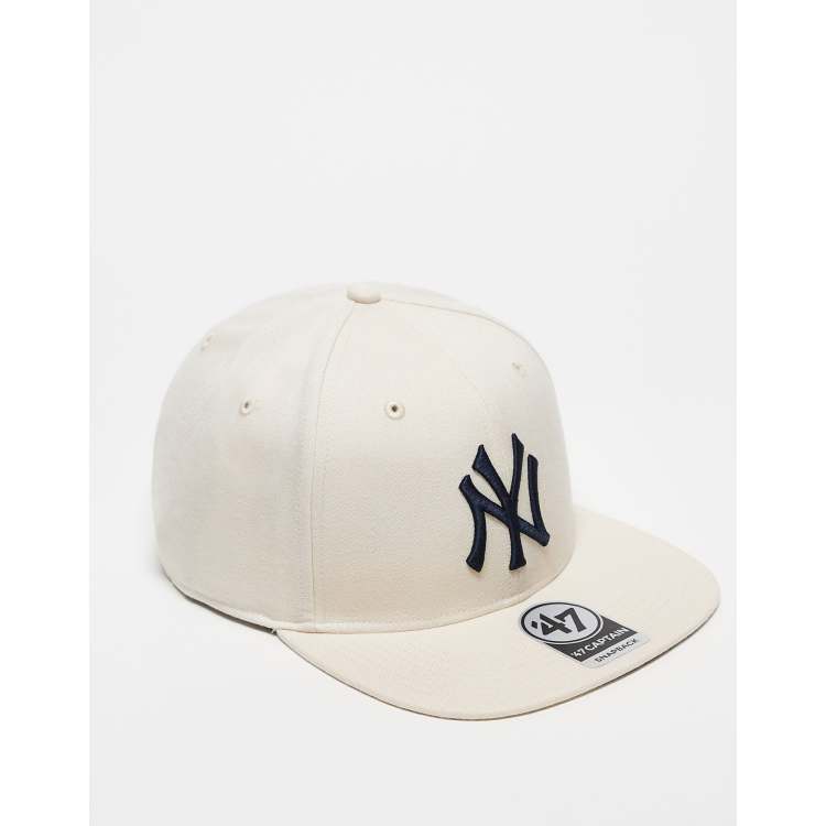 47 Brand NY Yankees straight peak fitted cap in white ASOS