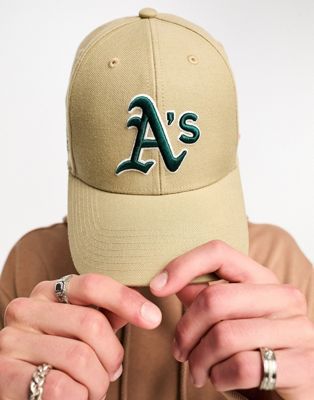 47 Brand Oakland Athletics baseball cap in beige with logo and badge embroidery