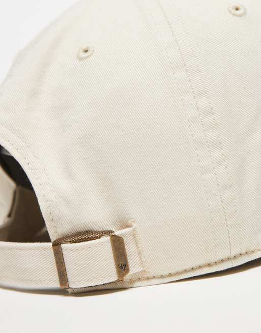 47 Brand – Unisex-Kappe in Creme mit Corgi-Stickerei, 3 von 4