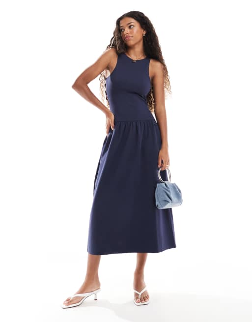 4th & Reckless – Ärmelloses Midaxi-Kleid in Marineblau mit tiefer Taille und Ringerrücken, 2 von 4