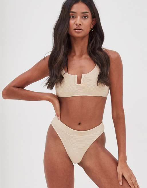 4th + Reckless – Beżowe, teksturowane bikini z wycięciem, 3 z 3
