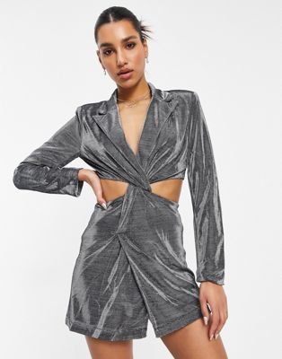 4th & Reckless – Blazer-Kleid mit Zierausschnitt-Knotendetail in Metallic-Silber