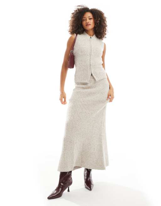 4th & Reckless boucle sleeveless zip up sweater and maxi skirt set in camel