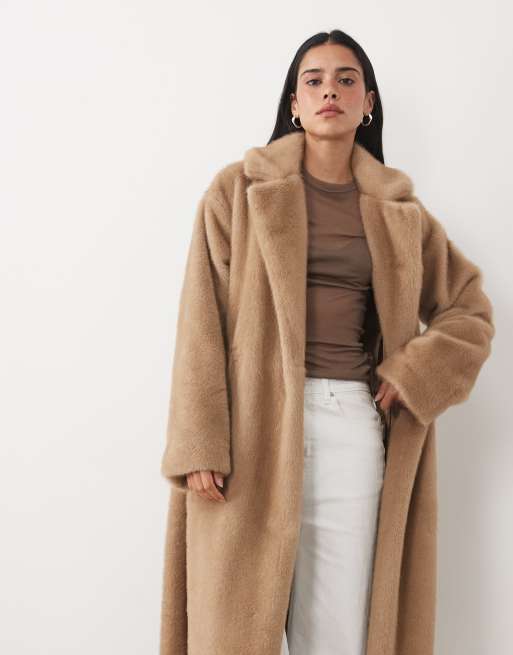 4th & Reckless brushed faux fur collared tie waist maxi coat in beige, 3 of 4