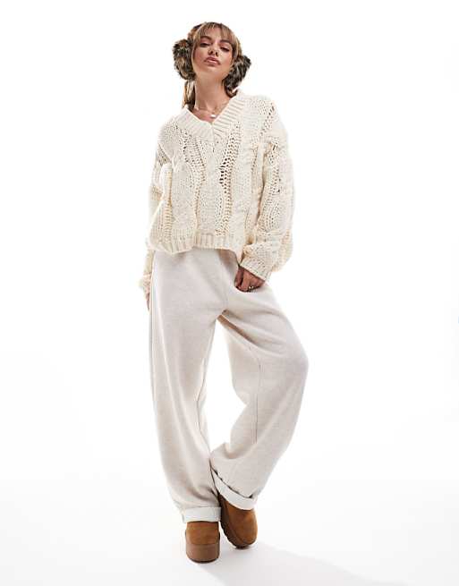 4th & Reckless cable knit V-neck sweater in cream | ASOS 4th & Reckless cable knit V-neck sweater in cream | ASOS