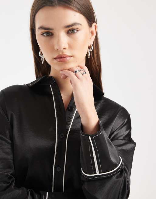 4th & Reckless - Camicia in raso nero con colletto e polsini ampi in coordinato, 3 di 4