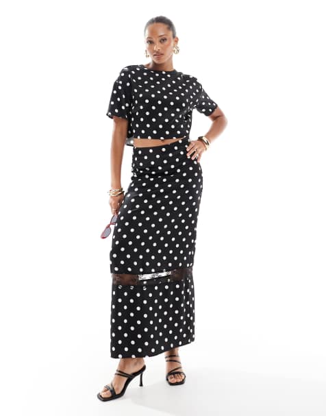 4th & Reckless - Co-ord set van satijnen cropped top en maxirok met kanten inzetstuk in zwart met stippen - view 1