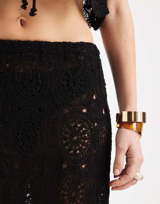 4th & Reckless cotton rich crochet floral scallop edge beach maxi skirt co-ord in black, 5 of 5