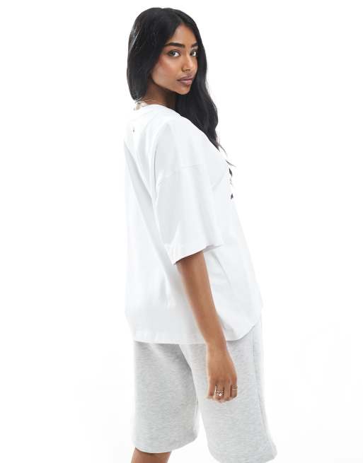 FLOWY T-SHIRT