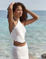 210078516-1-white?$n_240w$&wid