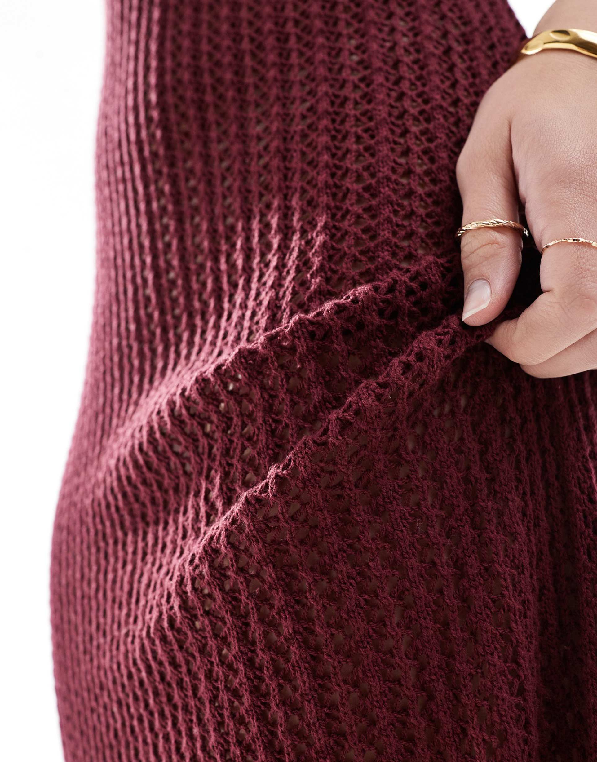4th & reckless crochet scoop neck maxi beach dress in burgundy