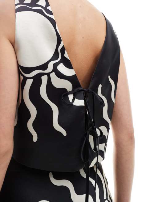 4th + Reckless - Crop top con allacciatura double-face in raso con stampa di sole a contrasto in coordinato, 2 di 4