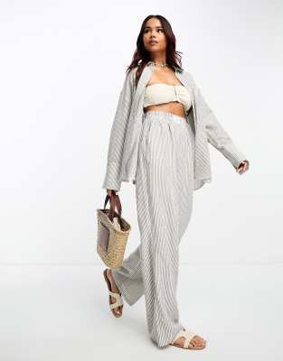 4Th & Reckless Delphi Linen Look Stripe Beach Trouser Co-Ord In Cream-White