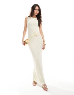 4th & Reckless – Doppellagiges Maxikleid mit Racerneck, goldfarbenem Metall und gerafftem Detail in Zitrone - view 1