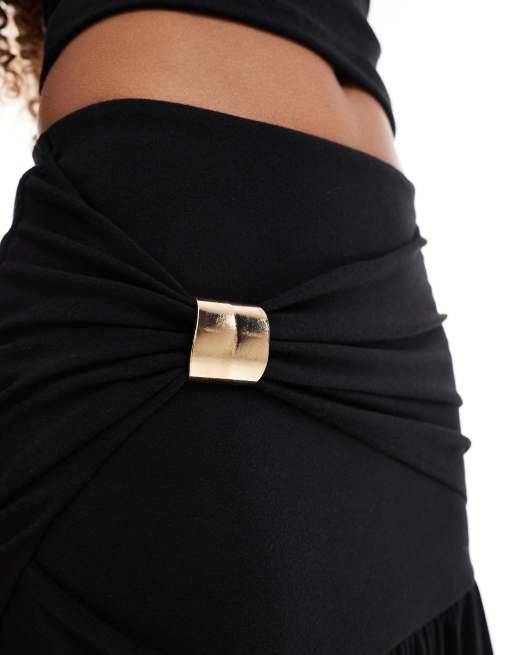 4th & Reckless double layered slinky gold hardware detail thigh split maxi skirt in black - part of a set, 3 of 5