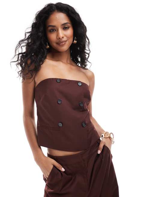 4th & Reckless - Elegante bandeau-top met contrasterende knopen in bordeauxrood, deel van co-ord set