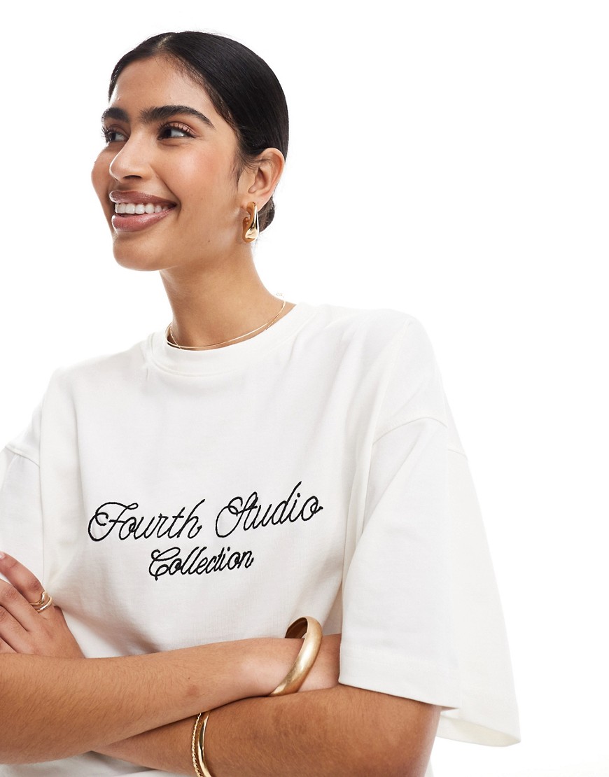 4th & Reckless embroidered fourth studio logo t-shirt in cream-White
