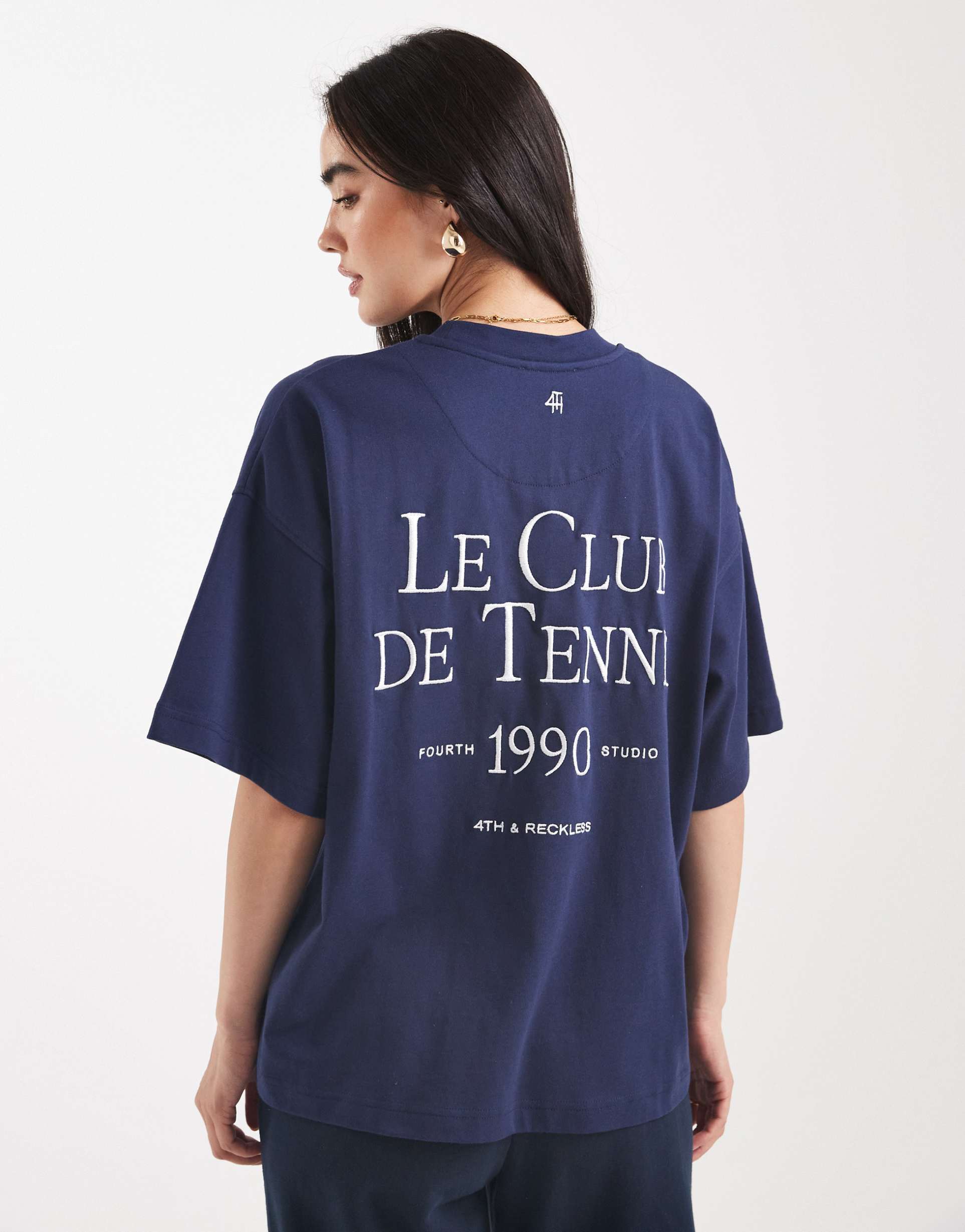 4th & reckless embroidered tennis club logo oversized t-shirt in navy