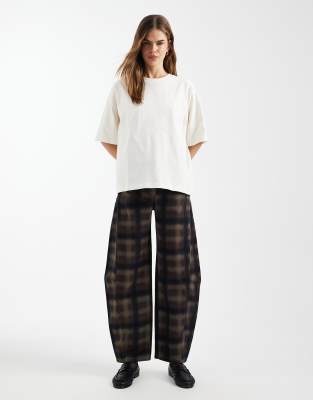 4th & Reckless Exclusive Embroidered Logo Everyday Oversized T-shirt In White