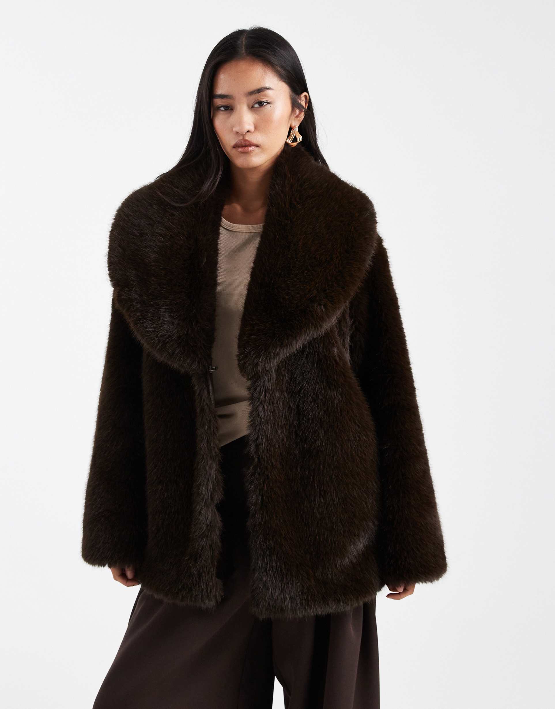 4th & reckless faux fur oversized collar jacket in chocolate