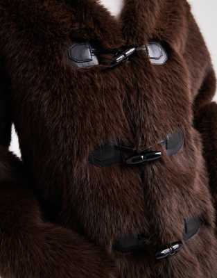 4th & Reckless Faux Fur Toggle Detailing Collarless Jacket In Brown