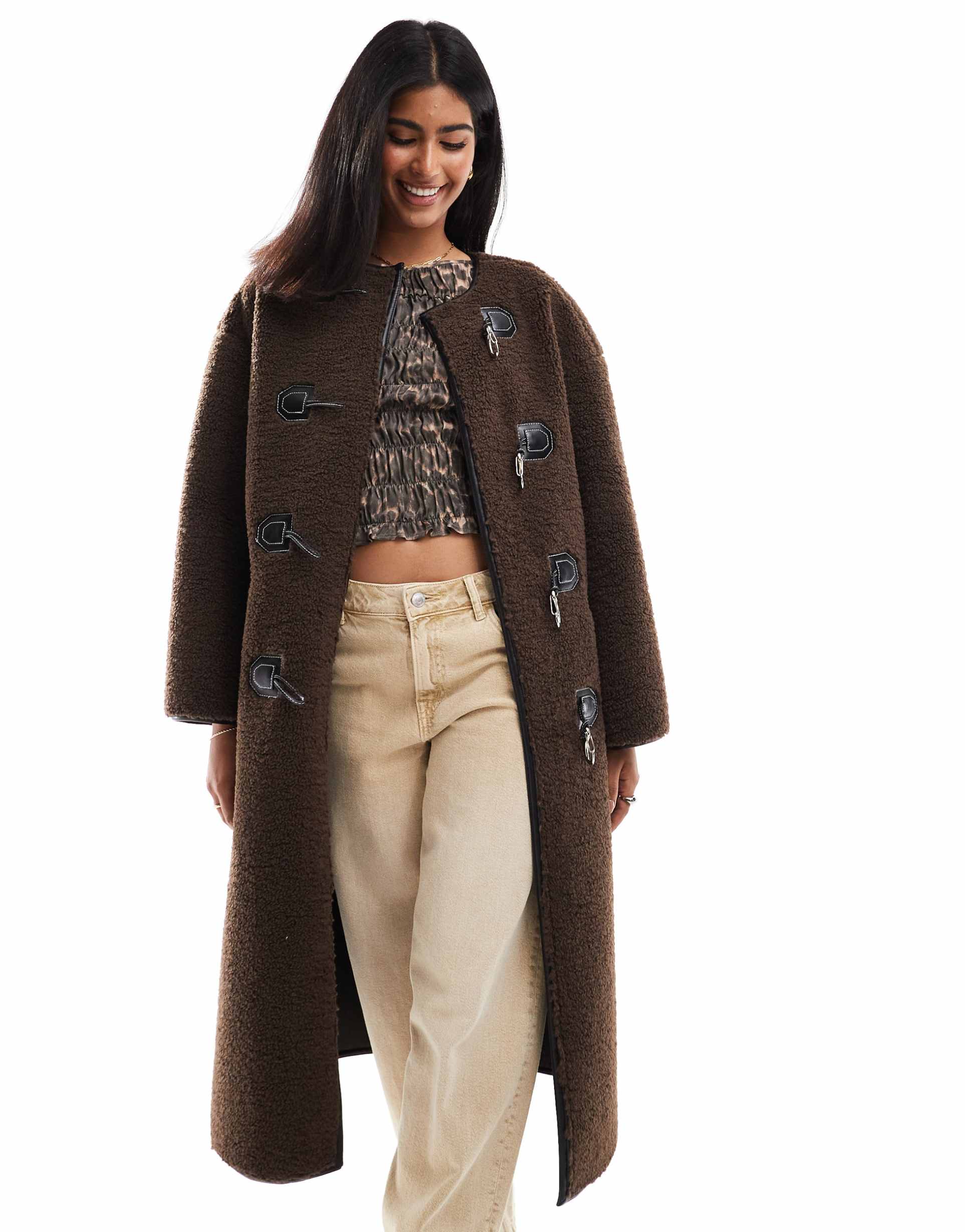 4th & reckless faux shearling toggle closure coat in chocolate